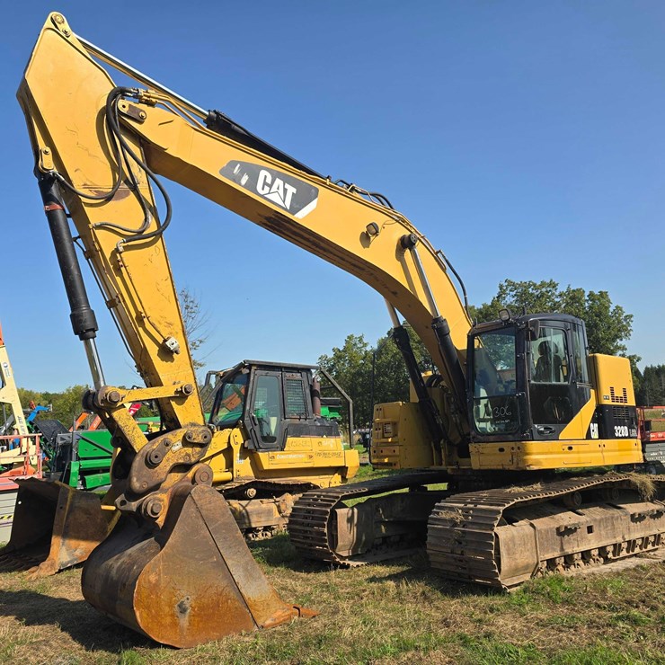CATERPILLAR 328D