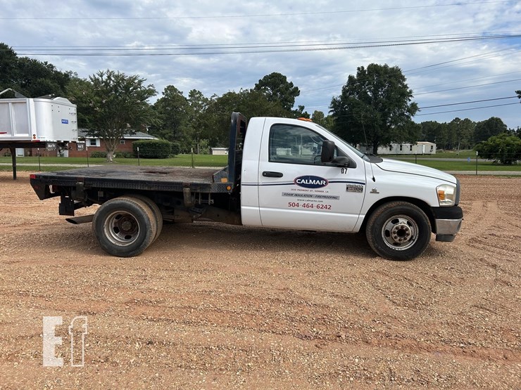 2007-dodge-ram-3500hd-image-2