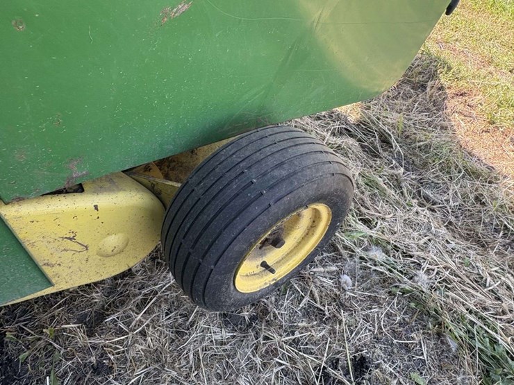 john-deere-435-image-19