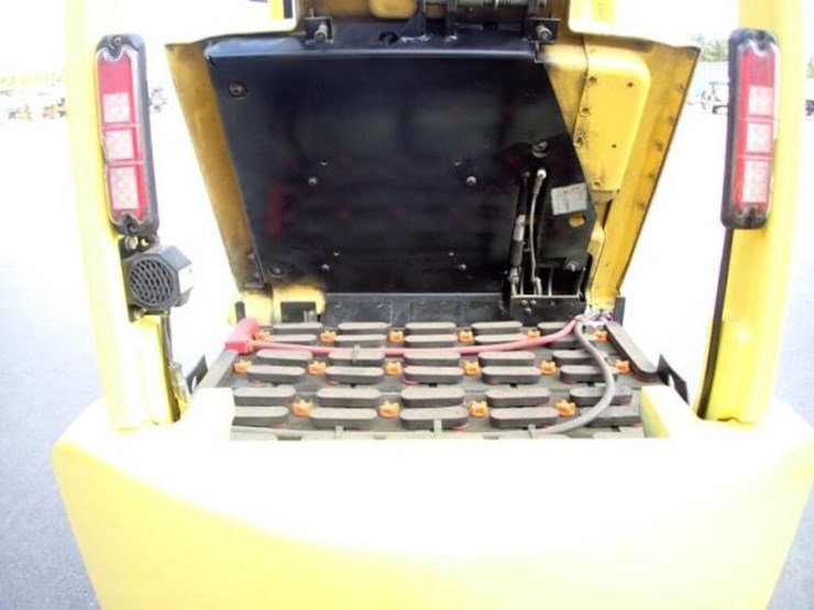 2023-hyster-e45z-image-35