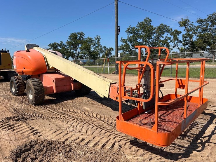 2007-jlg-600s-image-2