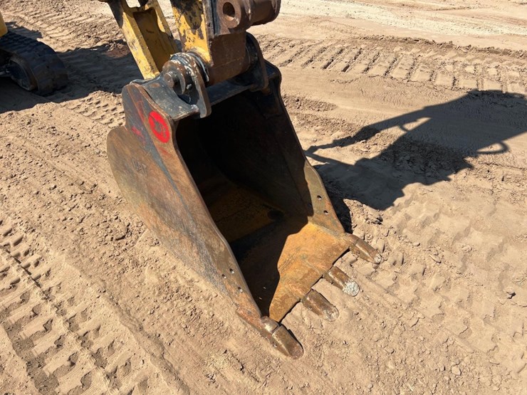 2014-caterpillar-308e2-cr-image-19