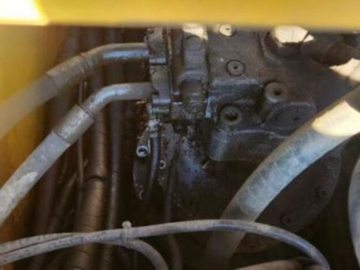 2010-john-deere-2010-image-25