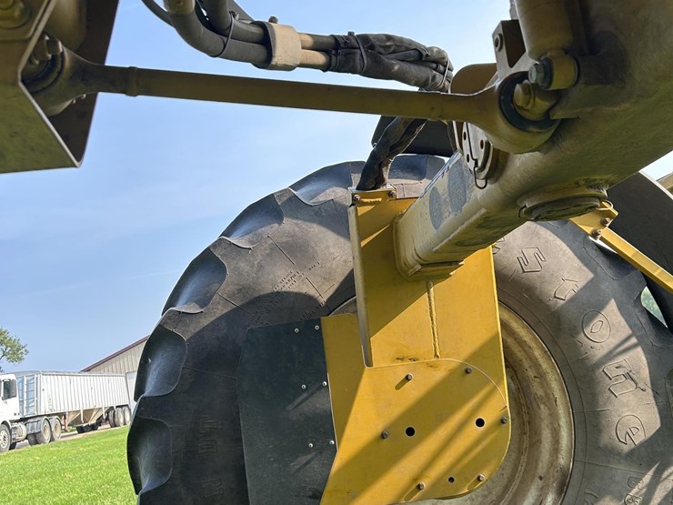 2005-ag-chem-rogator-1074-image-52