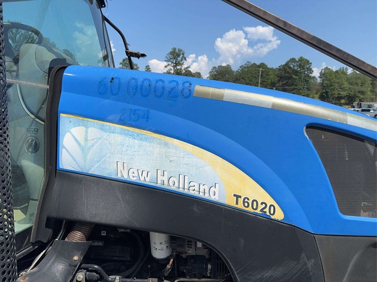 new-holland-t6020-image-12