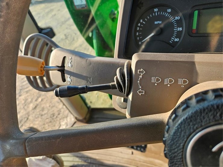 john-deere-6230-image-37