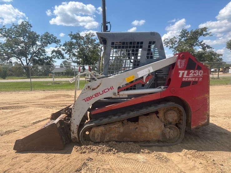 takeuchi-tl230-image-1