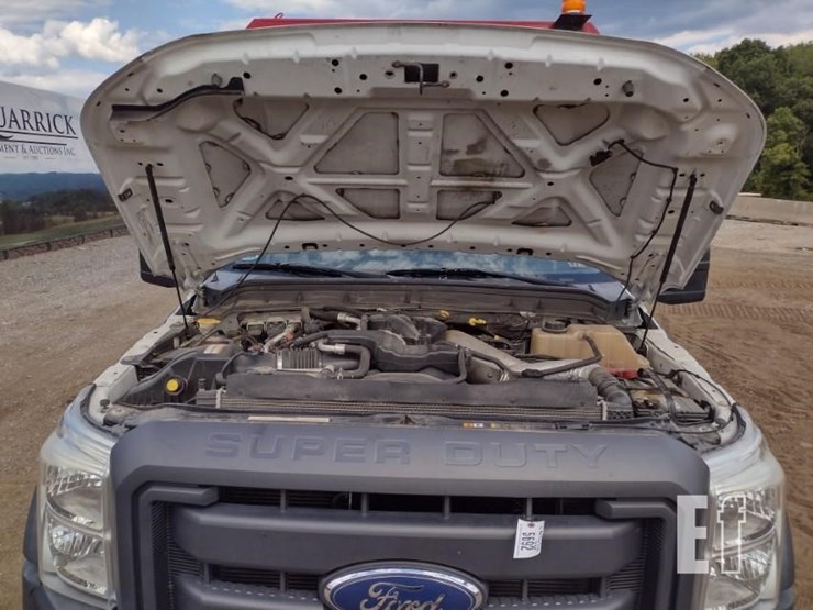 2012-ford-f550-image-14