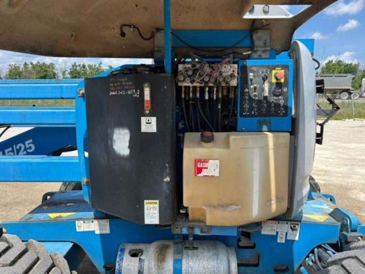 2005-genie-z45/22-boom-lift-z45250524286-image-16