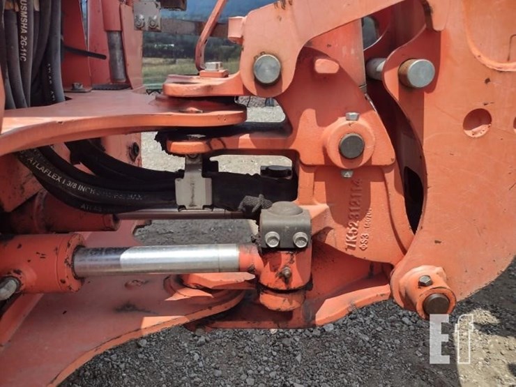 16-kubota-b26tlb-tractor-8242-image-27