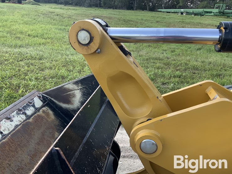 2019-caterpillar-906m-image-16