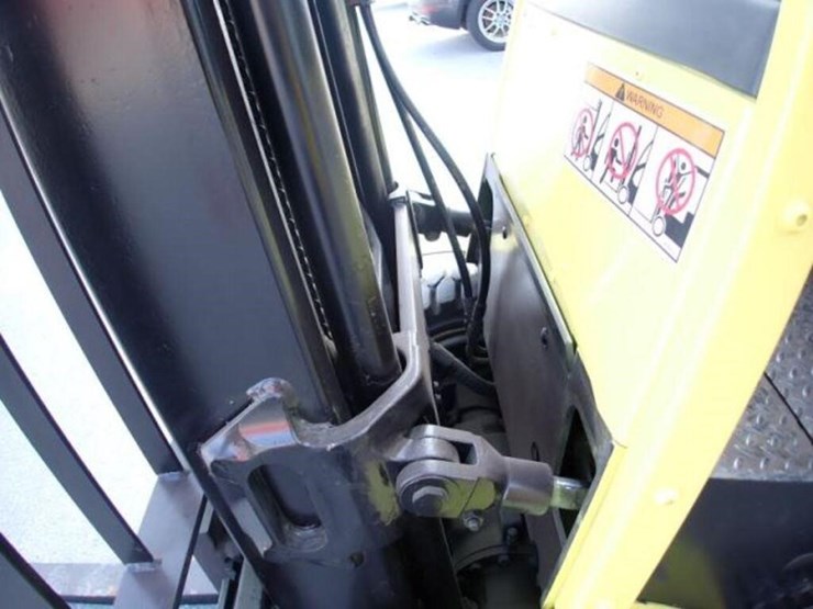 2023-hyster-e45z-image-14