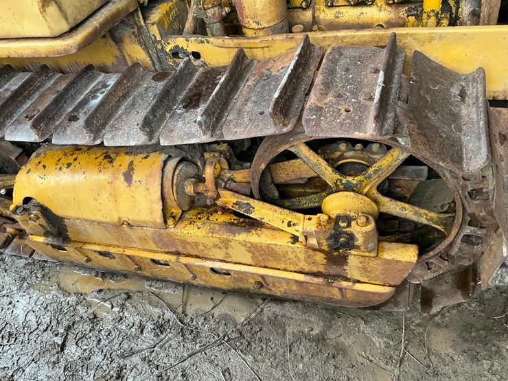 caterpillar-d2-image-18