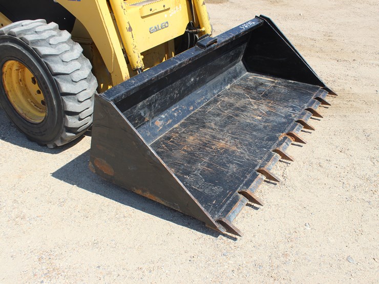 komatsu-sk1020-image-9