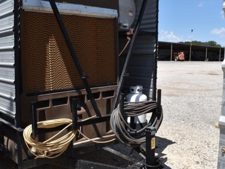 2013-16'-cooling-trailer-w/-generator,-port-a-cool-and-freezer-(vin-#-5vnbu-image-2