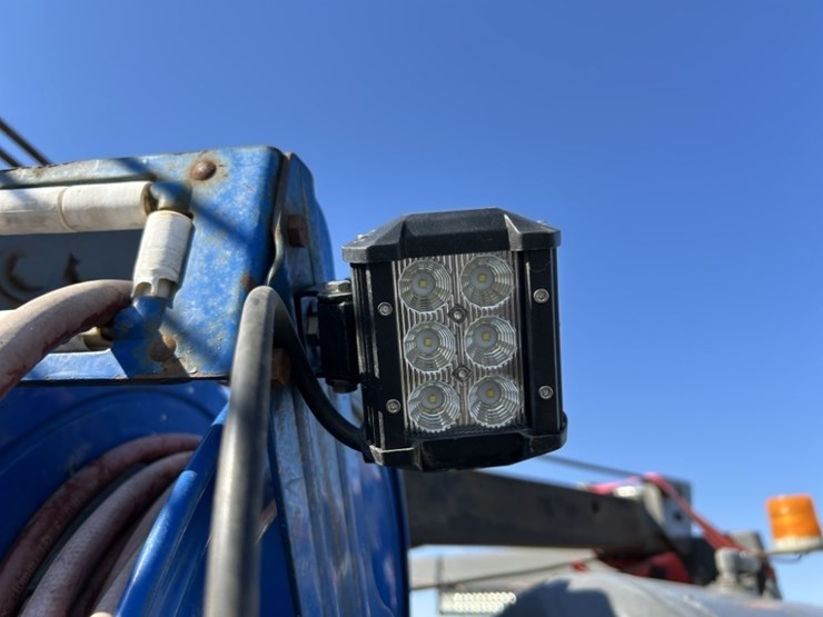 2004-ford-f550-sd-image-62