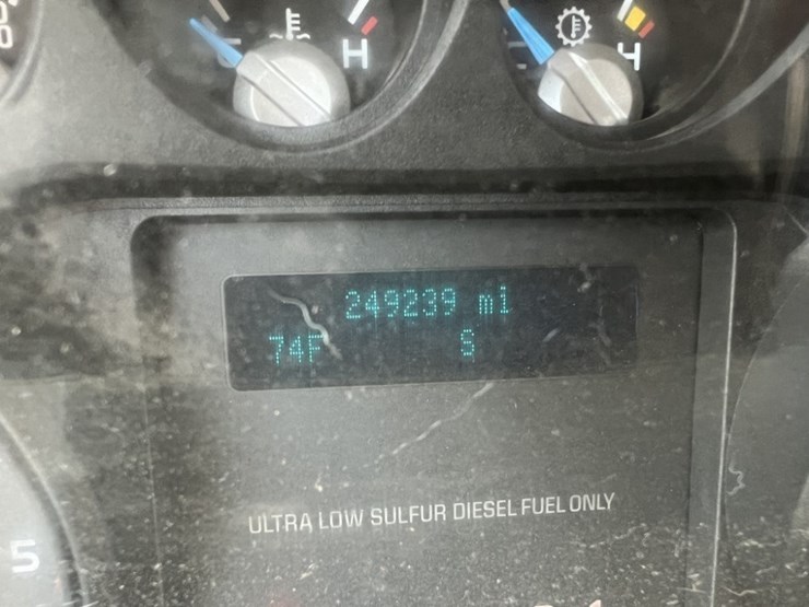 2016-ford-f450-sd-image-29