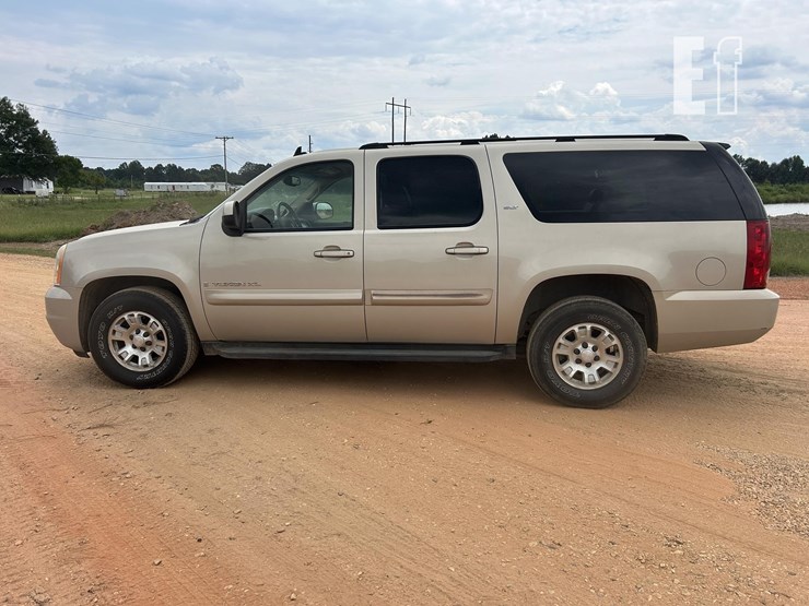 2007-gmc-yukon-image-2