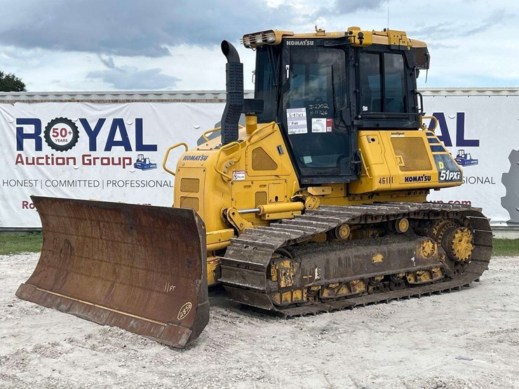 2019-komatsu-d51pxi-24-image-1