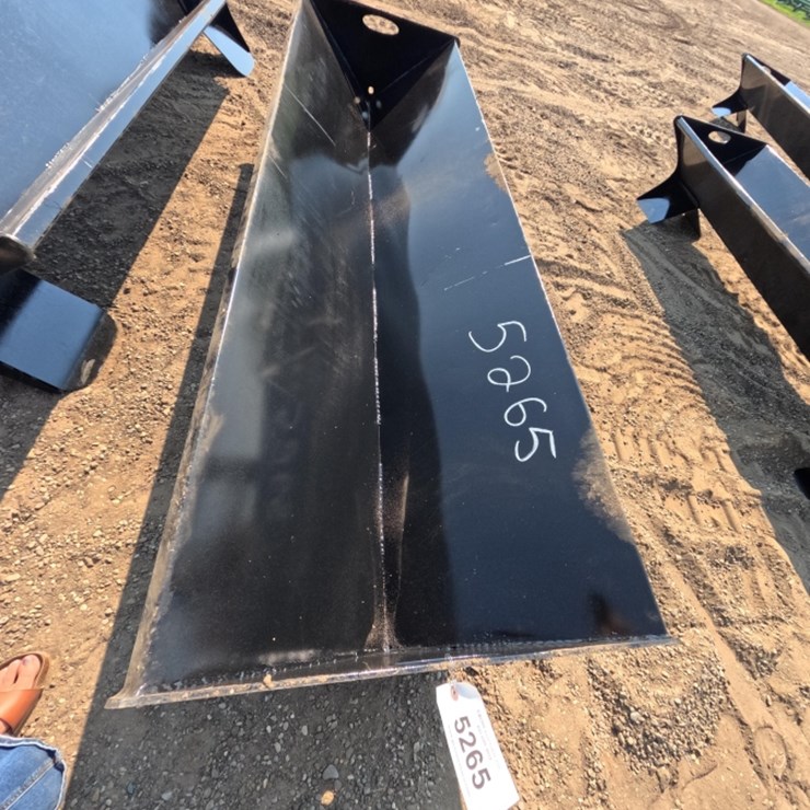 #5265 • Heavy Duty Cattle Feeder