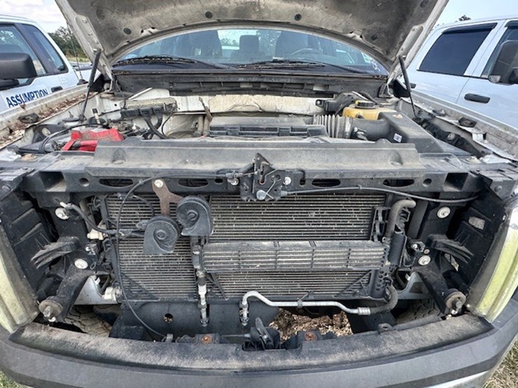 2014-ford-f150-image-32