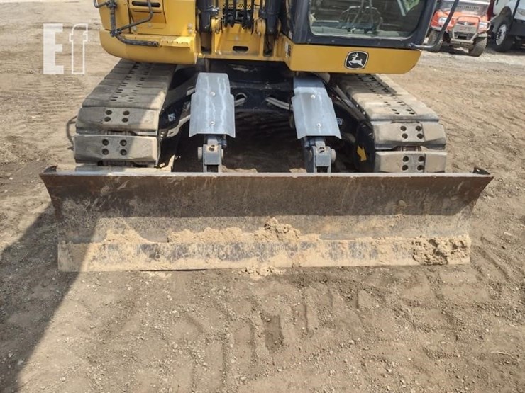 2019-deere-135g-image-20