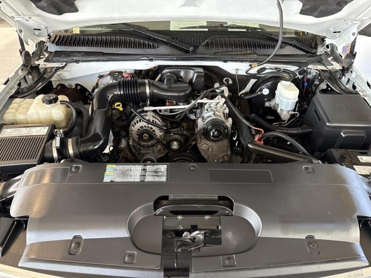 2006-chevrolet-silverado-1500-image-12
