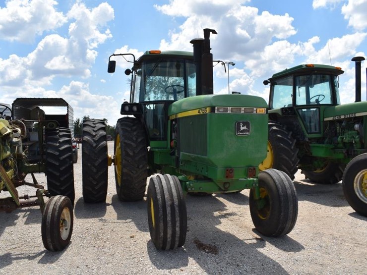 john-deere-4755-image-2