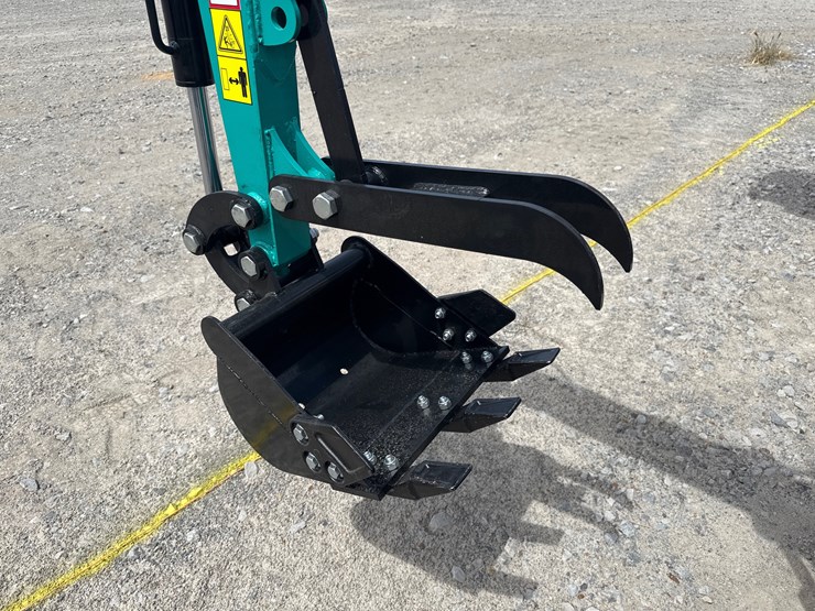 #220-•-#26482-•-unused-cfg-h15r-mini-excavator-h15r20250707w0123-image-25