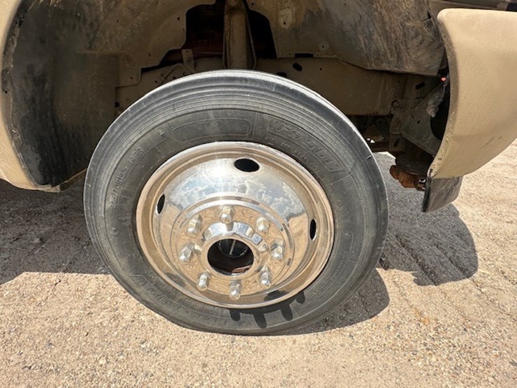 2003-ford-f450-image-19