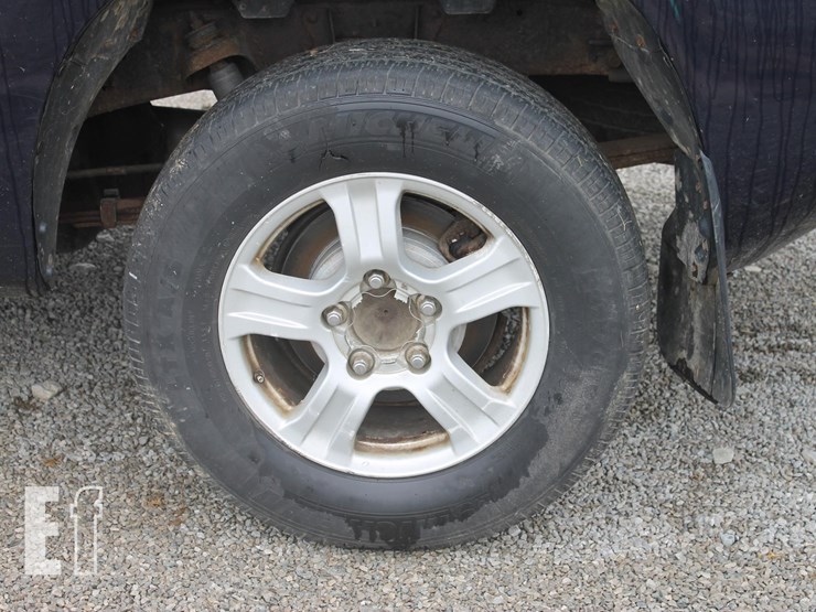 2010-toyota-tundra-image-9