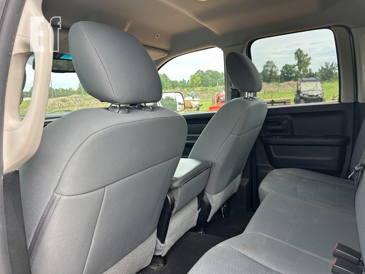 2018-dodge-1500-image-16