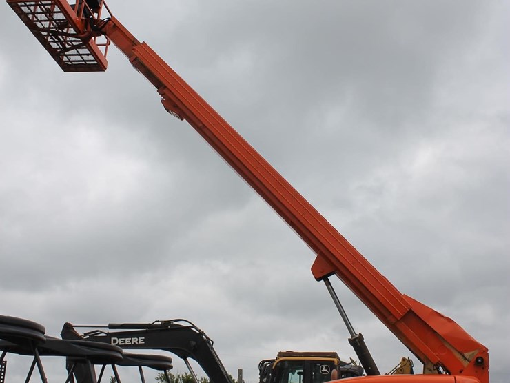 jlg-3544-image-1