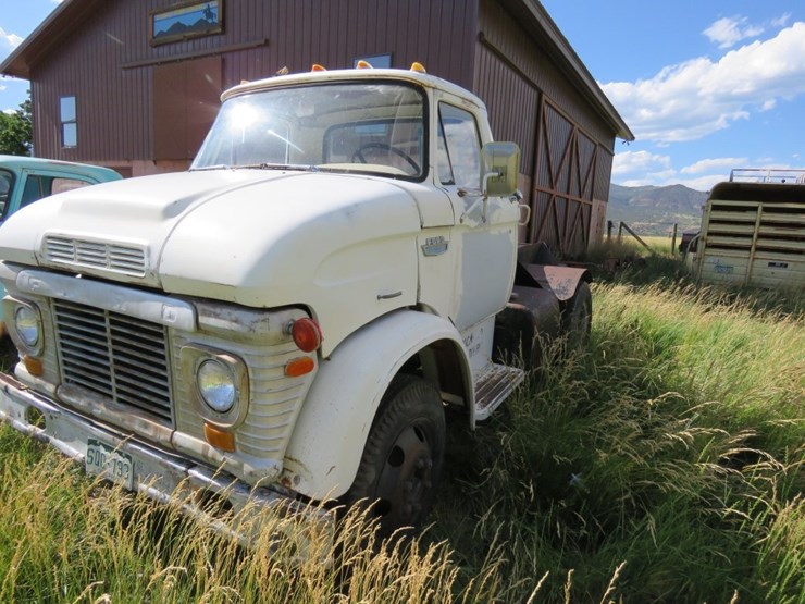 1965-ford-n500-truck-image-2