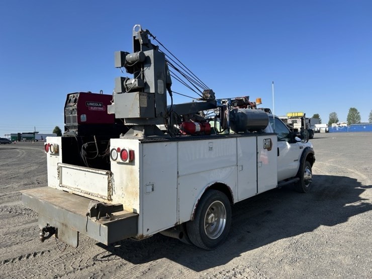 2004-ford-f550-sd-image-5