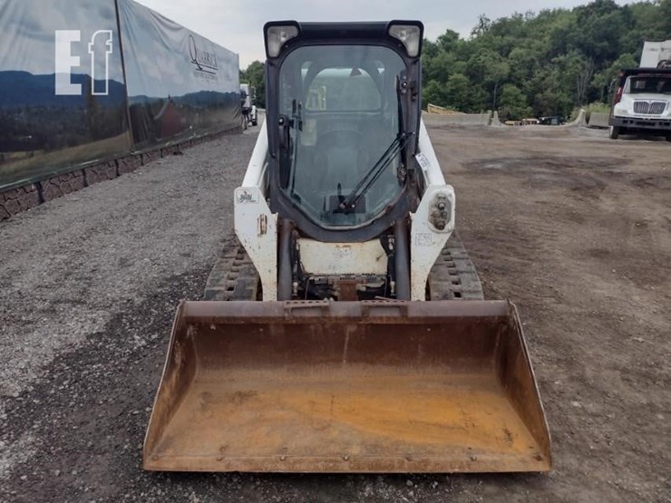 2020-bobcat-t595-image-2