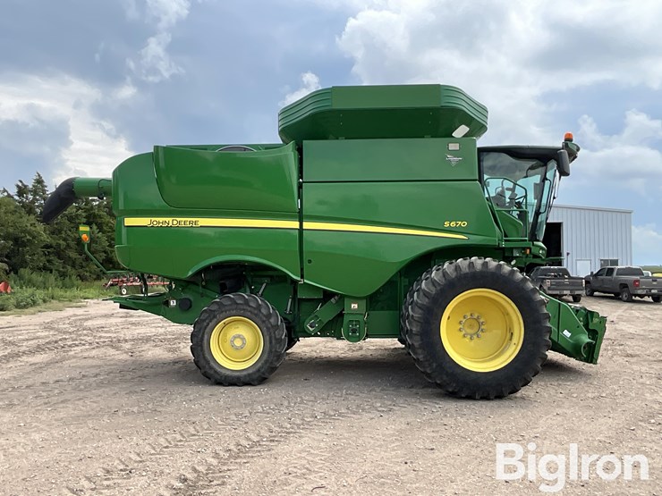 2013-john-deere-s670-image-4