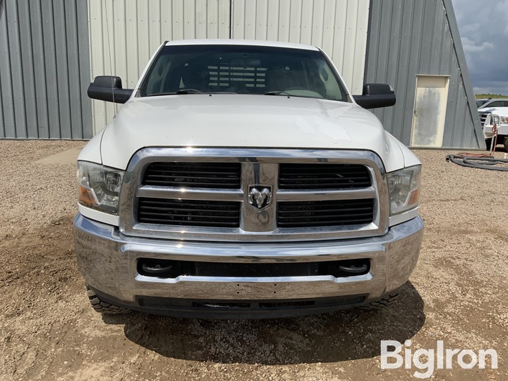 2011-ram-3500-hd-image-2