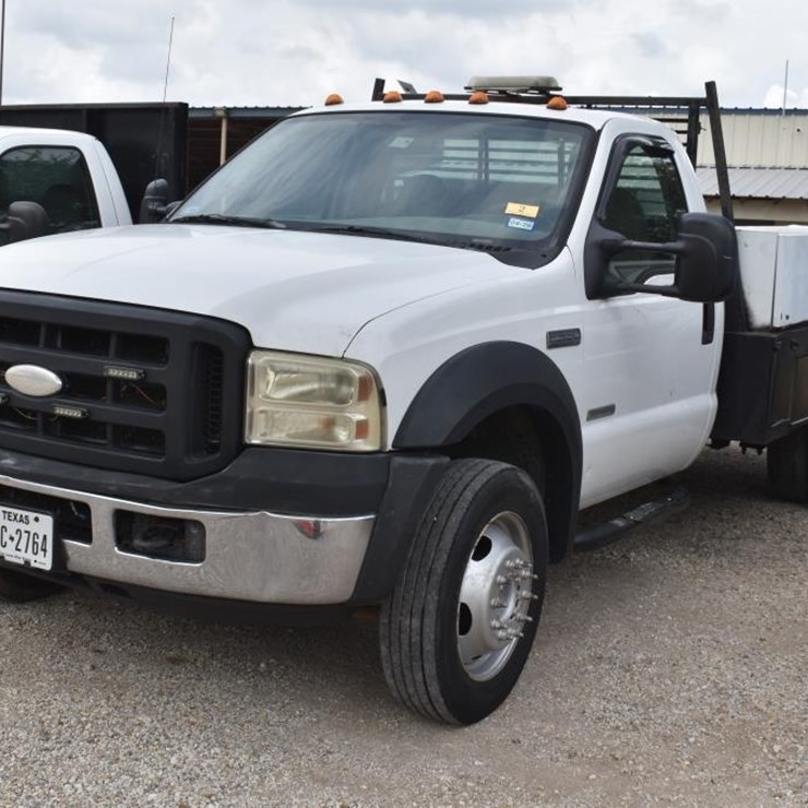 2006 FORD F550