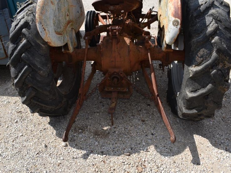 ford-601-workmaster-image-5