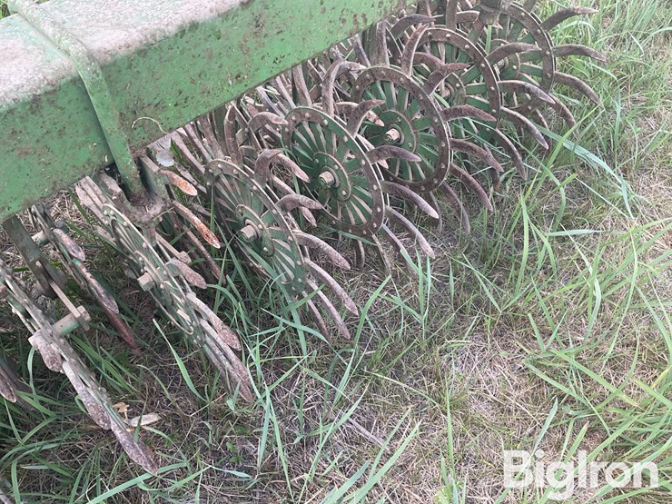 john-deere-400-image-10