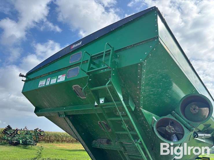 2022-brandt-1520xt-grain-cart-image-9