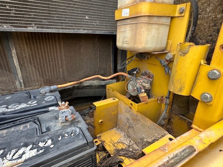 komatsu-pc160-lc-7ka-image-31