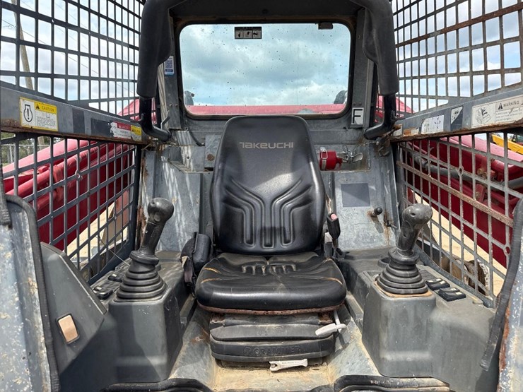 takeuchi-tl12v2-image-24