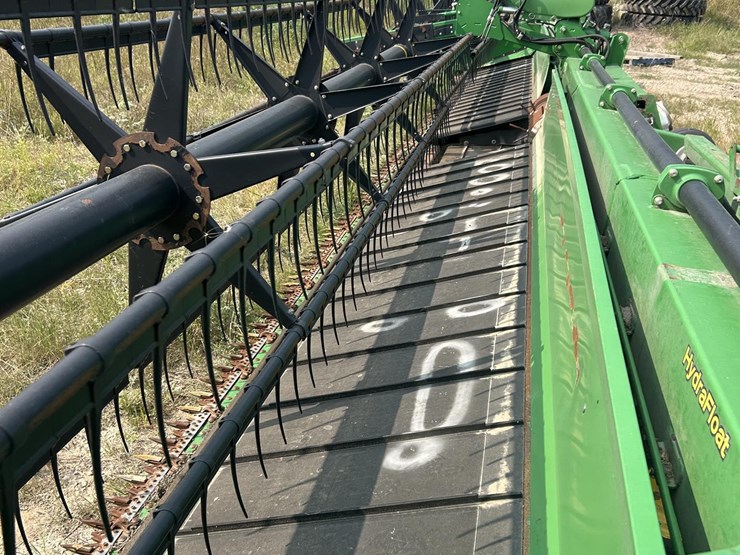 2010-john-deere-640d-image-24