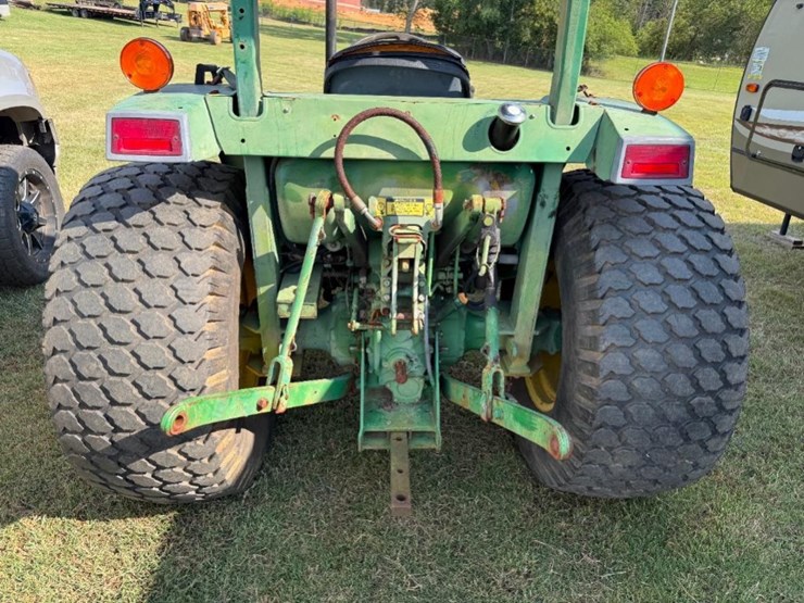 john-deere-1070-image-4