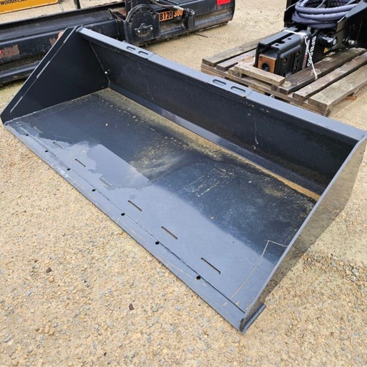#373 • Wolverine TDB-11-84W Material Bucket