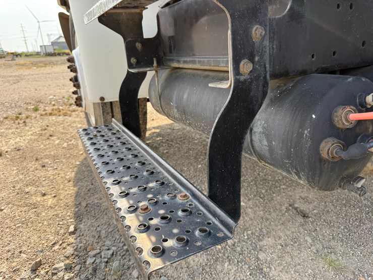 2006-international-durastar-4400-image-24