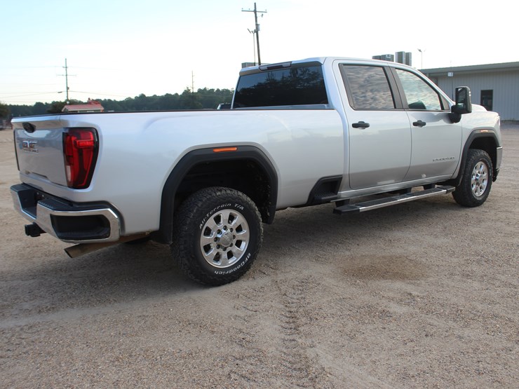 2021-gmc-k2500-image-3