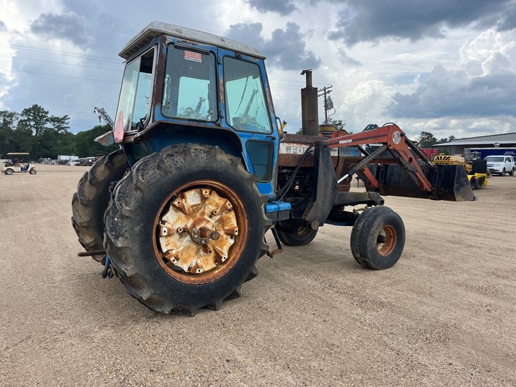 ford-tractor-image-4